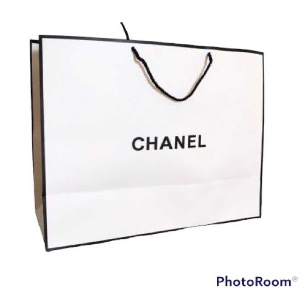 Chanel Rectangular Shopping Bag - Picture 3 of 4